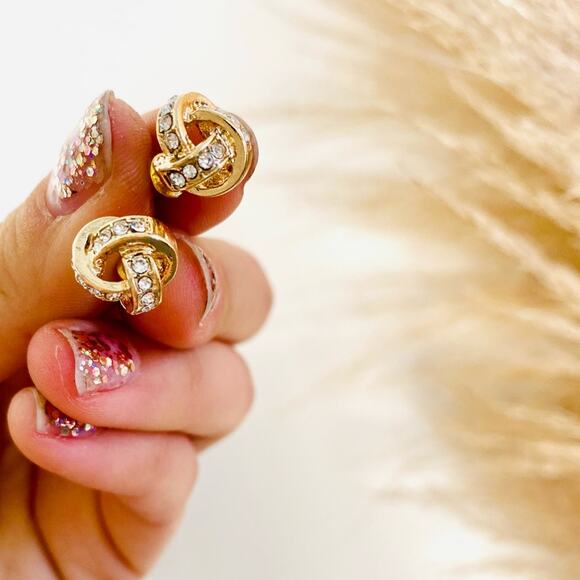 NEW NORDSTROM REVOLVE Gold White CZ Knot Twist Rope Studs Earrings Jewelry 9mm - Picture 3 of 6